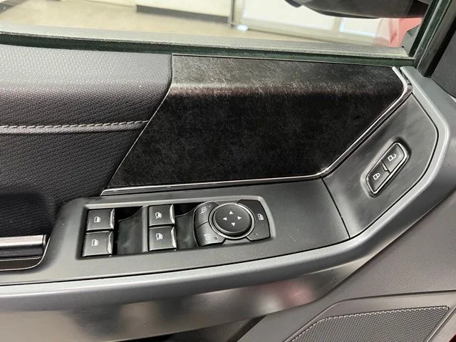 Used 2021 Red Ford XLT image 23