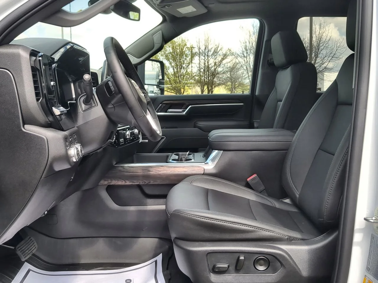 New 2026 Summit White GMC SLT image 20