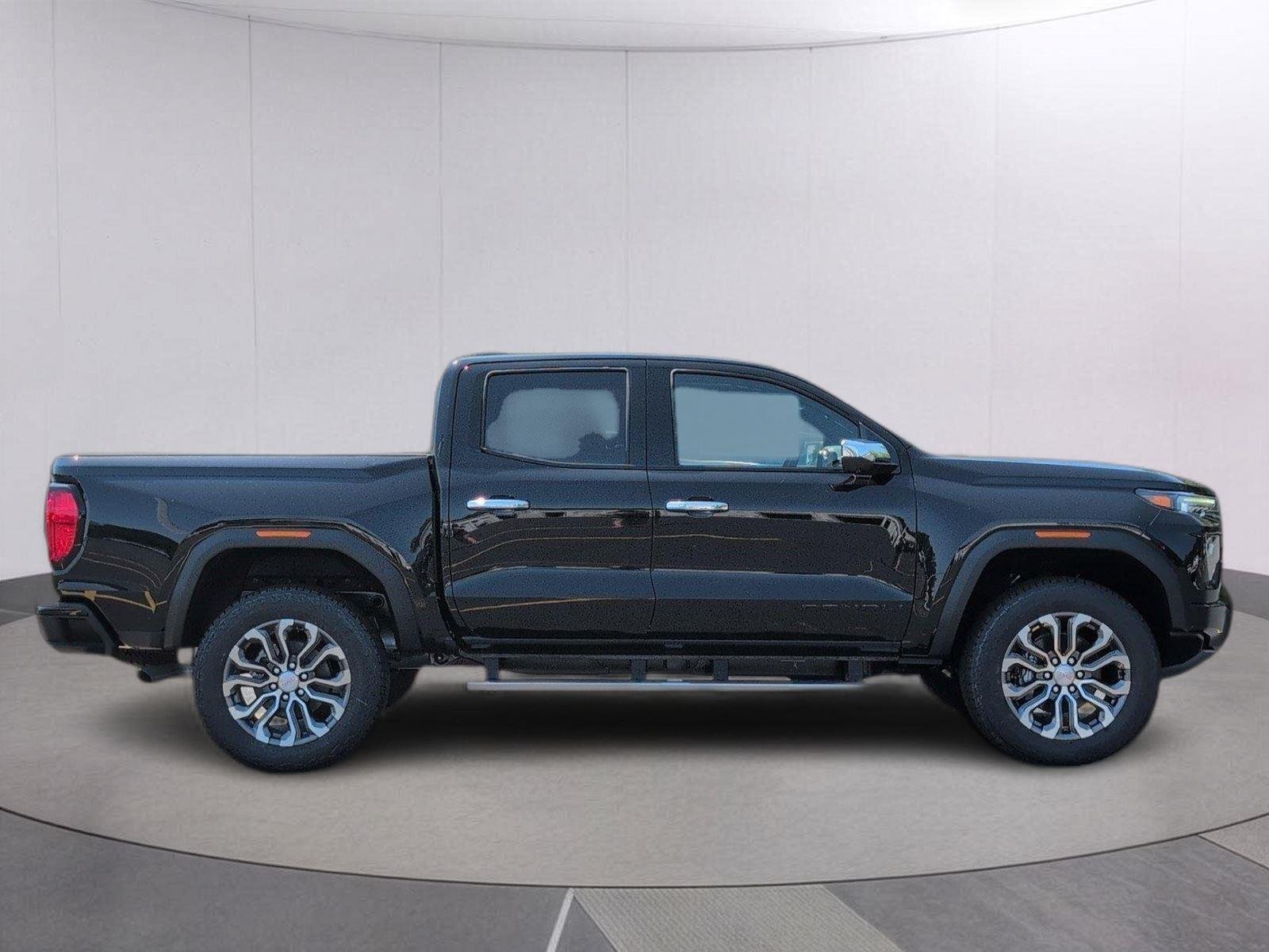 New 2026 Onyx Black GMC Denali image 5