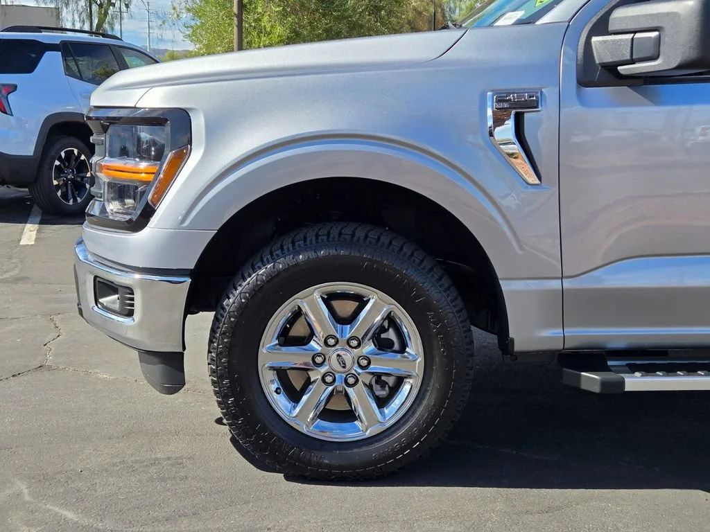Used 2025 Iconic Silver Met Ford XLT image 9