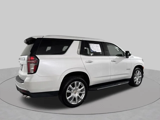 Used 2021 Beige Chevrolet High Country image 14