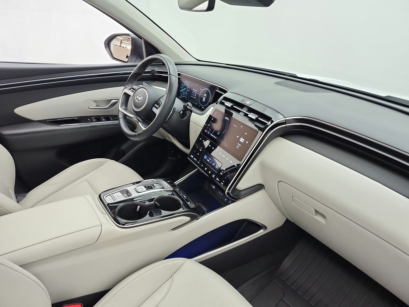 Used 2023 Serenity White Pearl Hyundai SEL Convenience AWD image 18