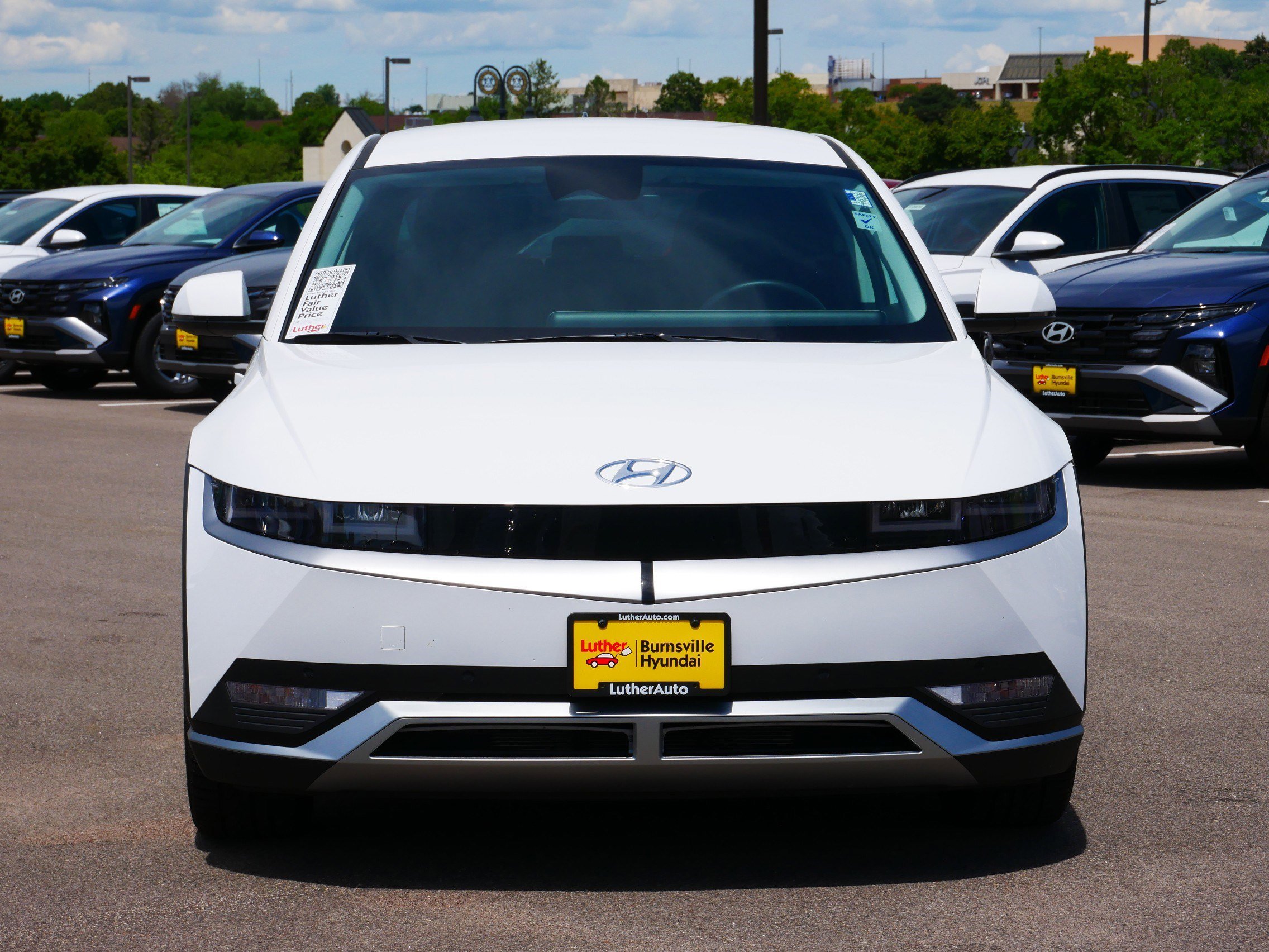 Certified 2024 Hyundai IONIQ 5 SEL with VIN KM8KNDDF1RU287575 for sale in Burnsville, MN