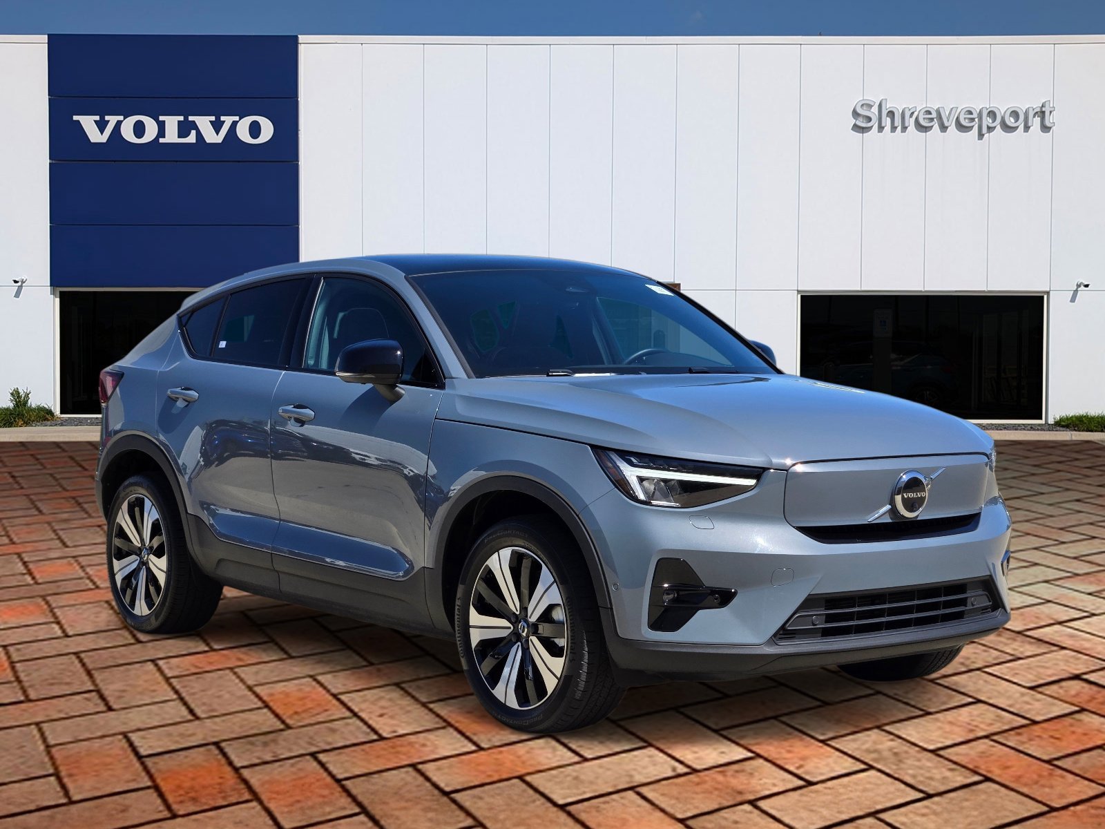 Used 2023 Thunder Gray Metallic Volvo Plus image 3