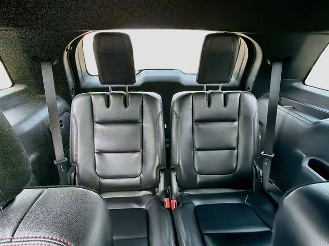 Used 2018 Gray Ford XLT image 29