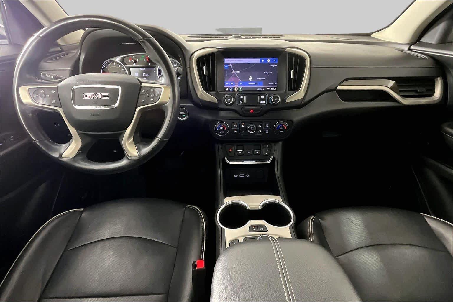 Used 2020 WHITE FROST TRICOAT GMC Denali image 14