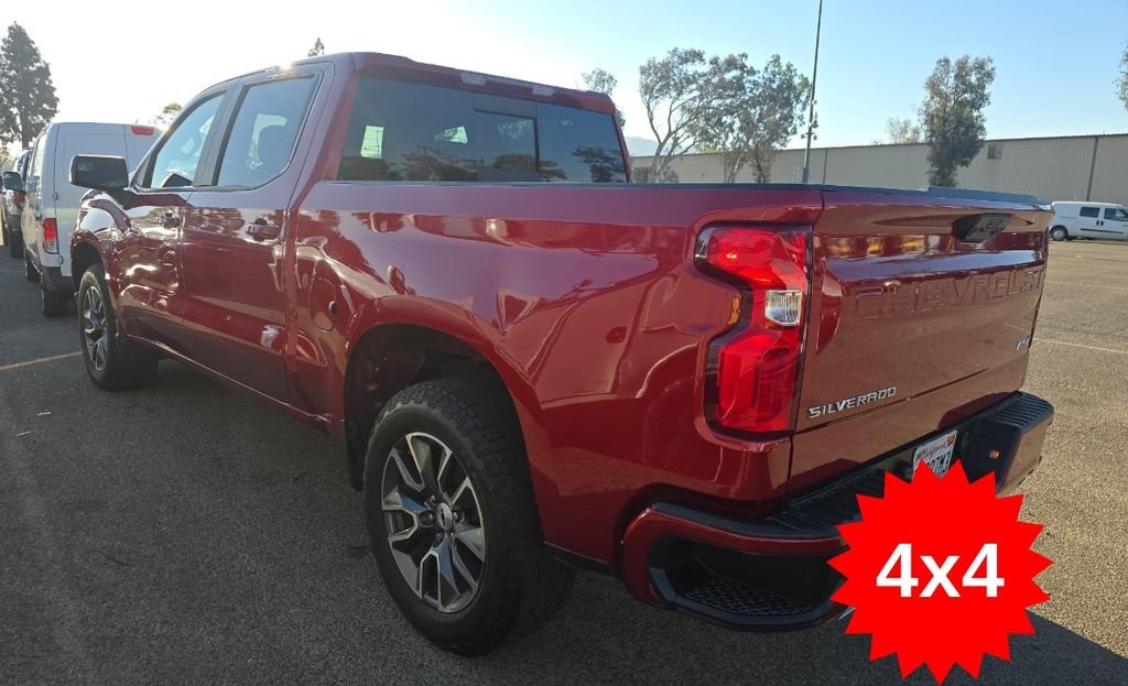 Used 2022 Red Chevrolet RST image 3
