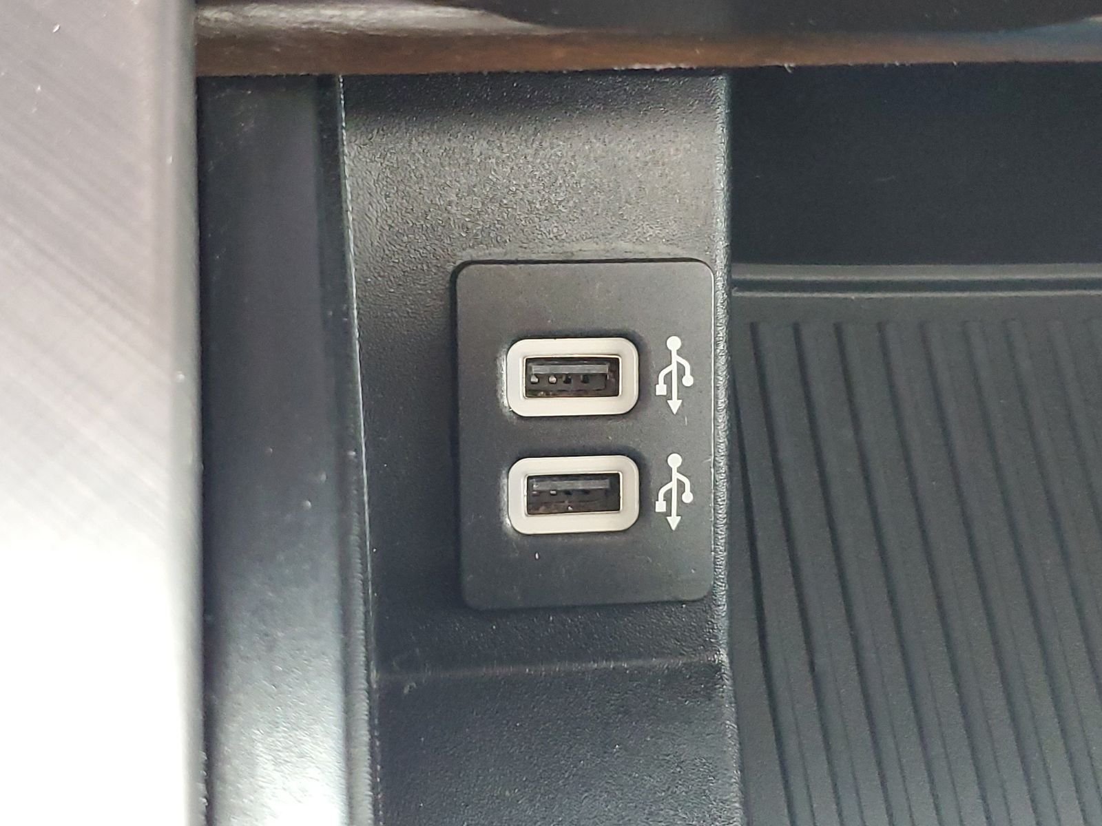 Used 2019 Black Ford Limited image 26