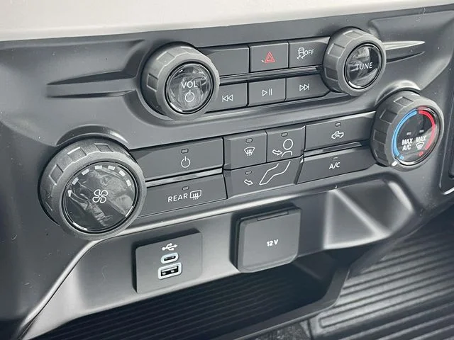 New 2026 Oxford White Ford F-450® XL image 8