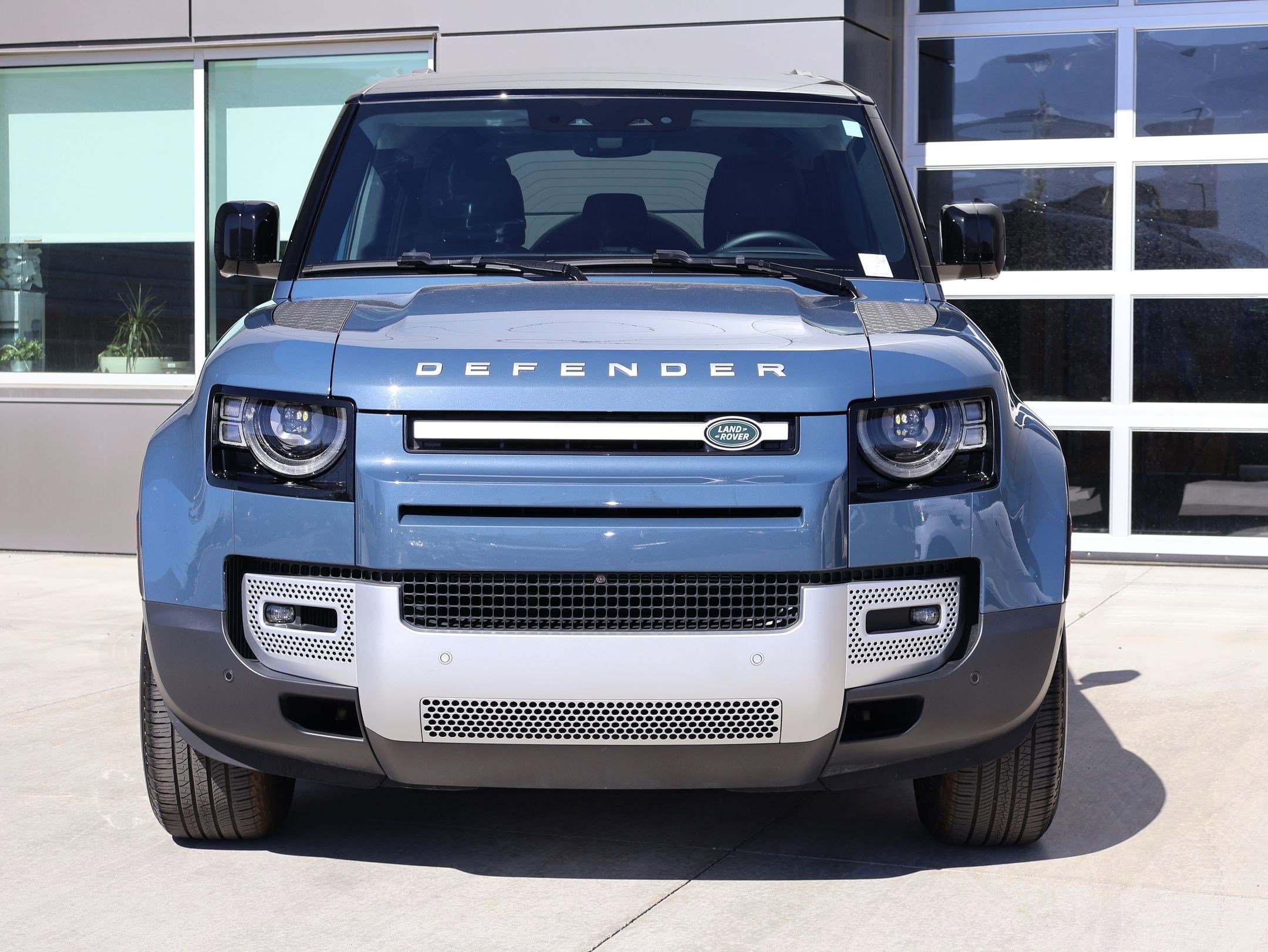 Certified Used 2025 Tasman Blue Metallic Land Rover 110 P300 S image 2
