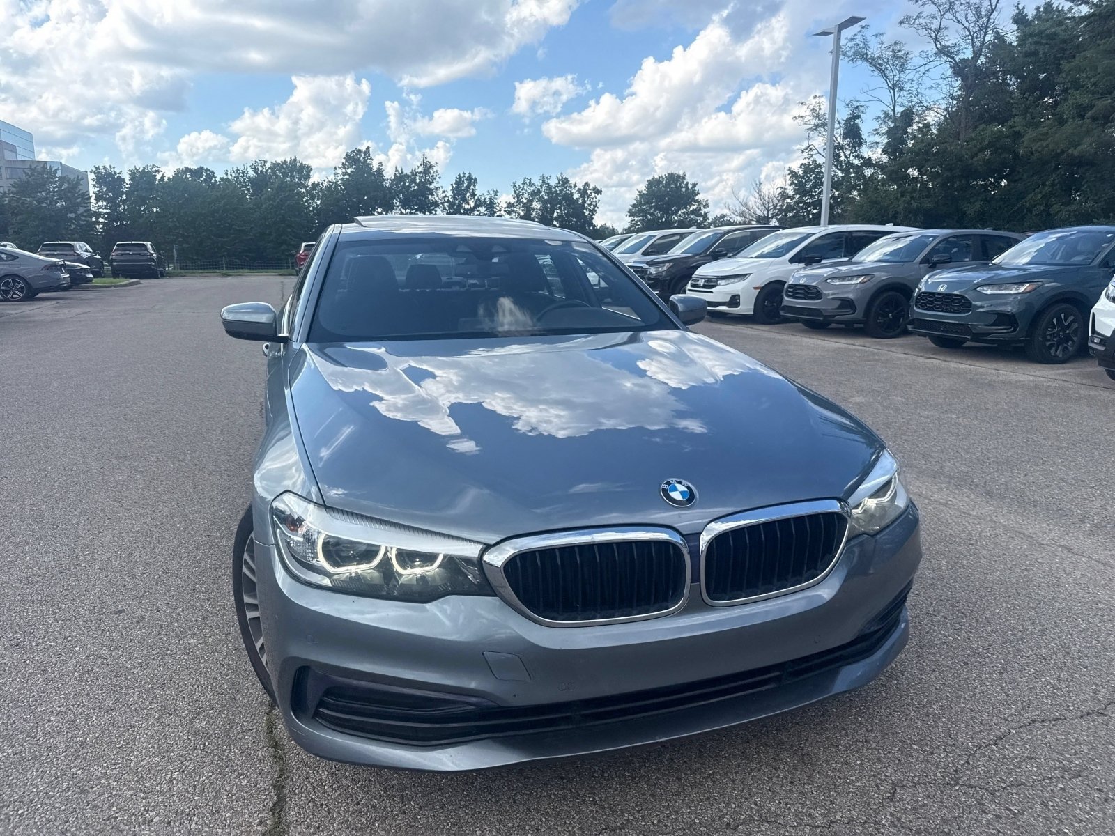 Used 2019 Bluestone Metallic BMW 530i xDrive image 20