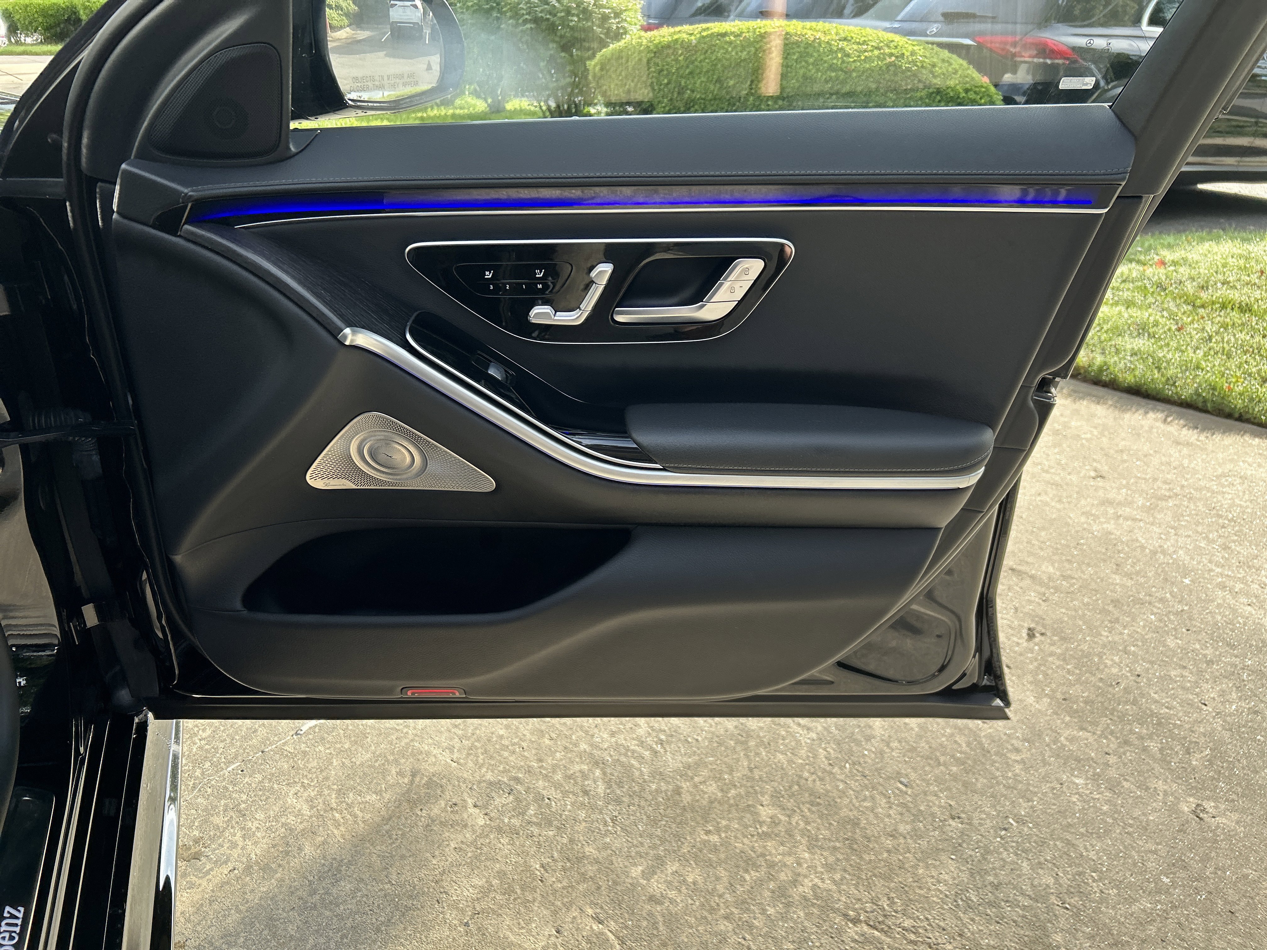 Certified Used 2023 Black Mercedes-Benz S 580 4MATIC® Sedan image 45