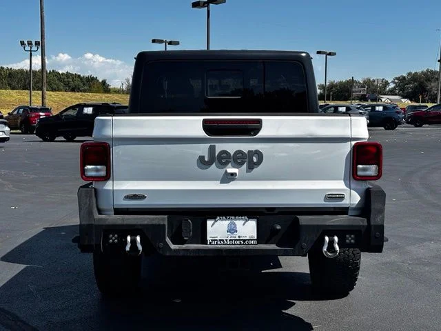 Used 2020 White Jeep Overland image 6