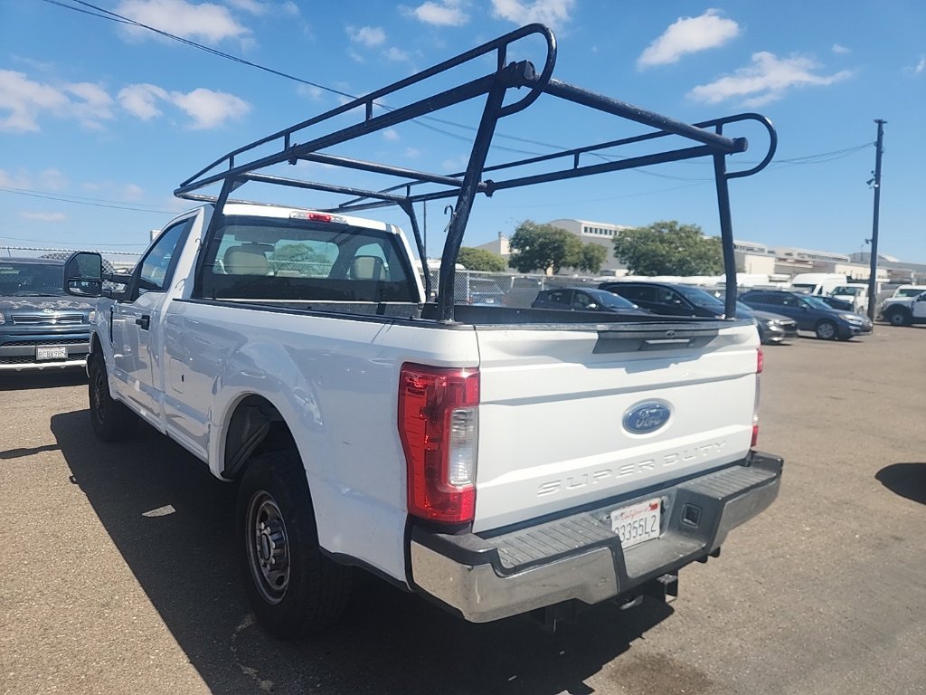 Used 2018 White Ford XL image 10