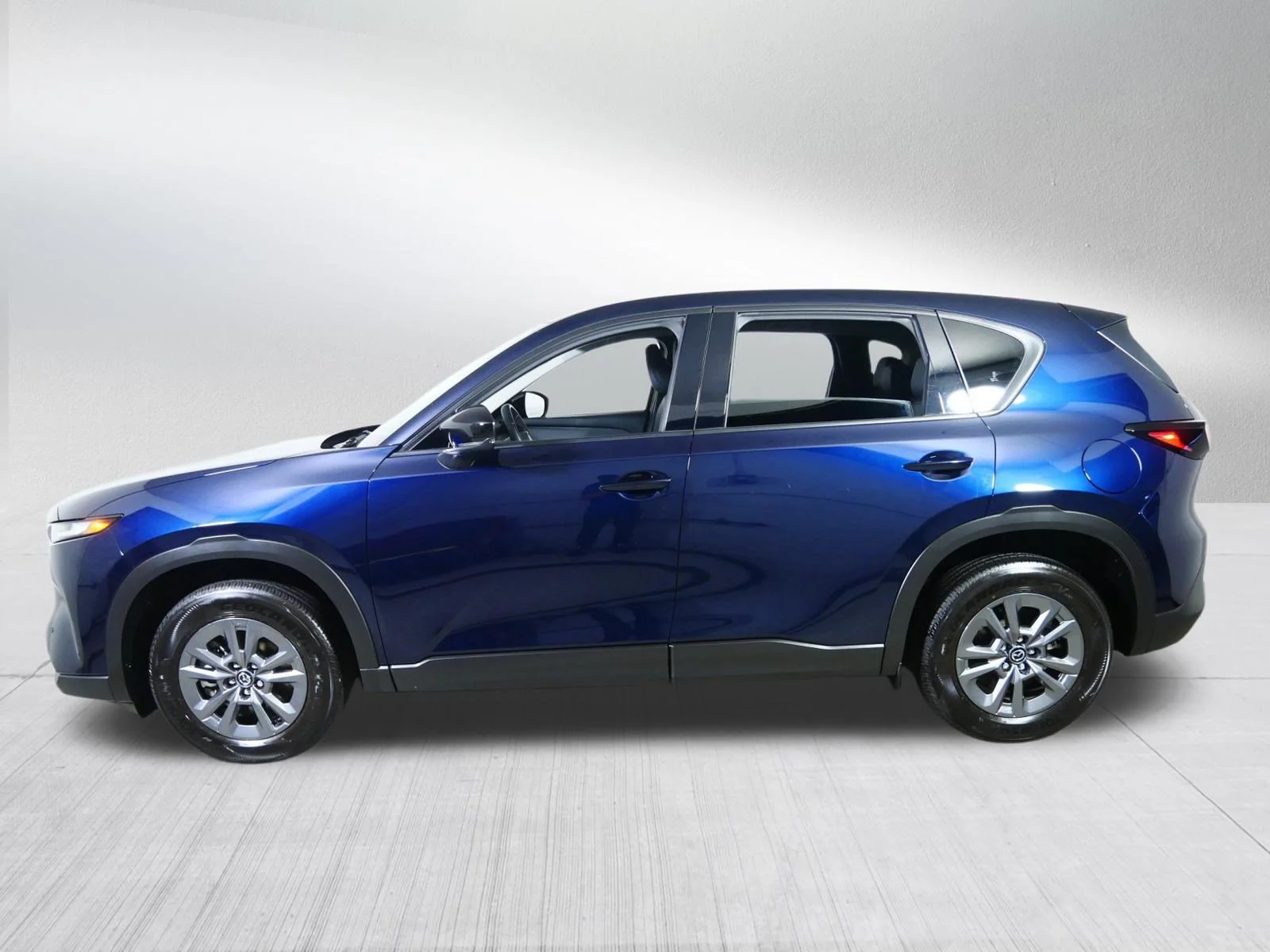 Used 2026 Navy Blue Mica Mazda 2.5 S Select image 4