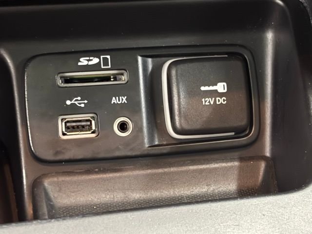 Used 2016 White Jeep Limited image 28