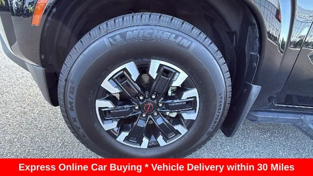 2022 Nissan Frontier SV - Photo 9