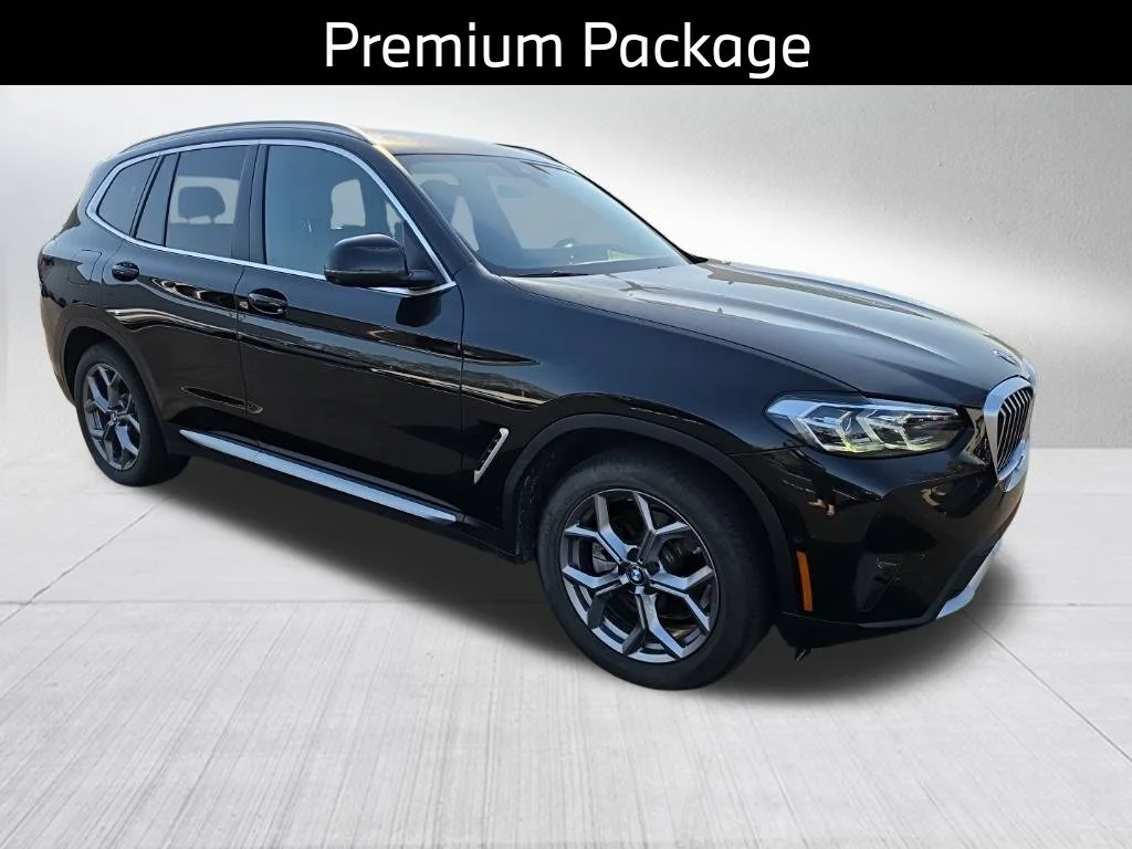 Used 2024 Black BMW xDrive30i image 5