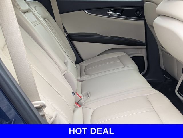 Used 2020 Blue Lincoln Reserve image 25