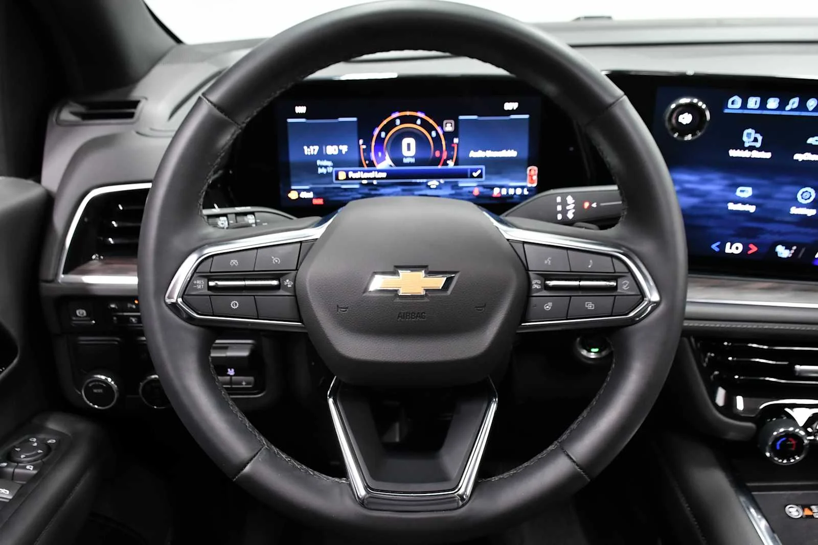 Used 2025 Dark Ash Metallic Chevrolet LT image 18