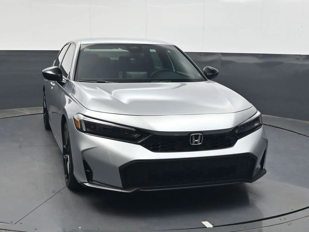 Certified Used 2025 Solar Silver Metallic Honda Sport image 37