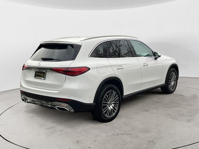 Used 2026  Mercedes-Benz GLC 300 image 5