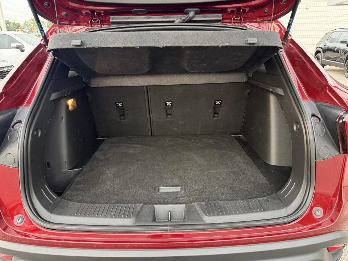 Certified Used 2024 Red Chevrolet 1sa Activ image 19