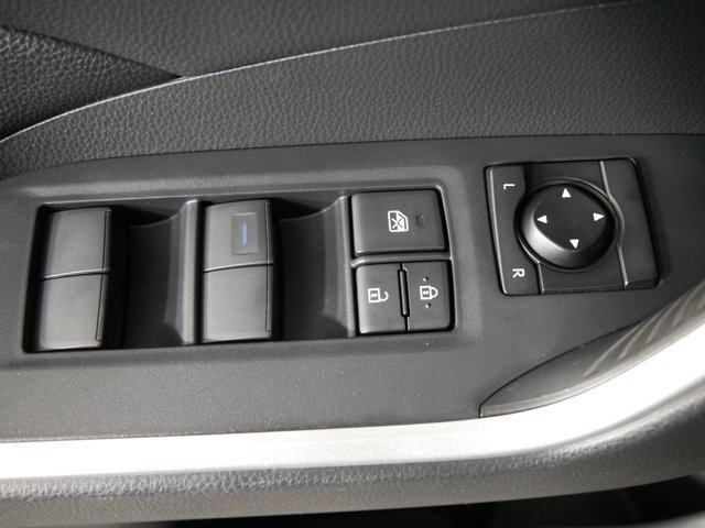 Certified Used 2021 Magnetic Gray Metallic Toyota SE image 25