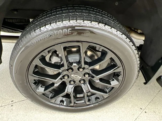 2025 Chevrolet Silverado 1500 High Country - Photo 43