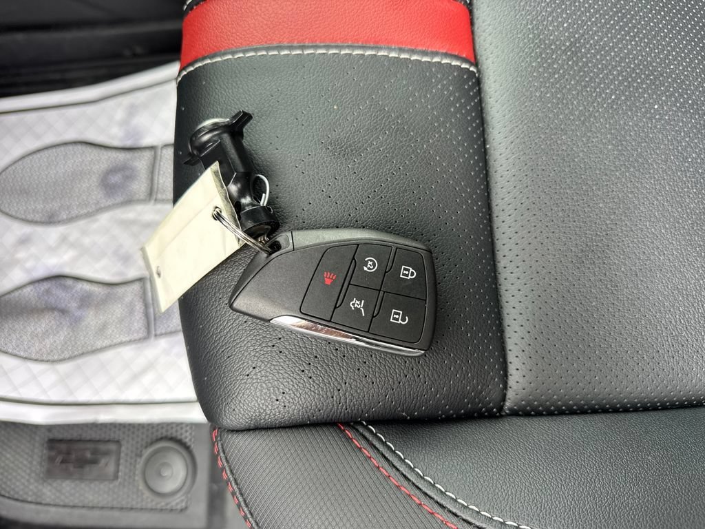 Used 2026 Mosaic Black Metallic Chevrolet RS image 30