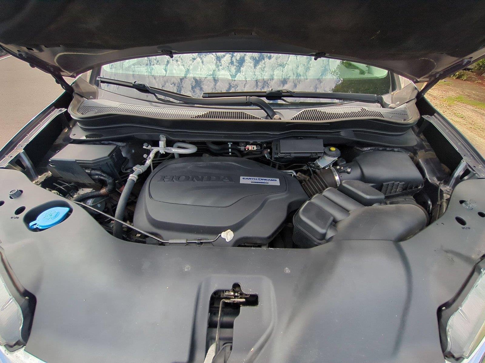 Used 2019 Modern Steel Metallic Honda Touring 8-Passenger image 43