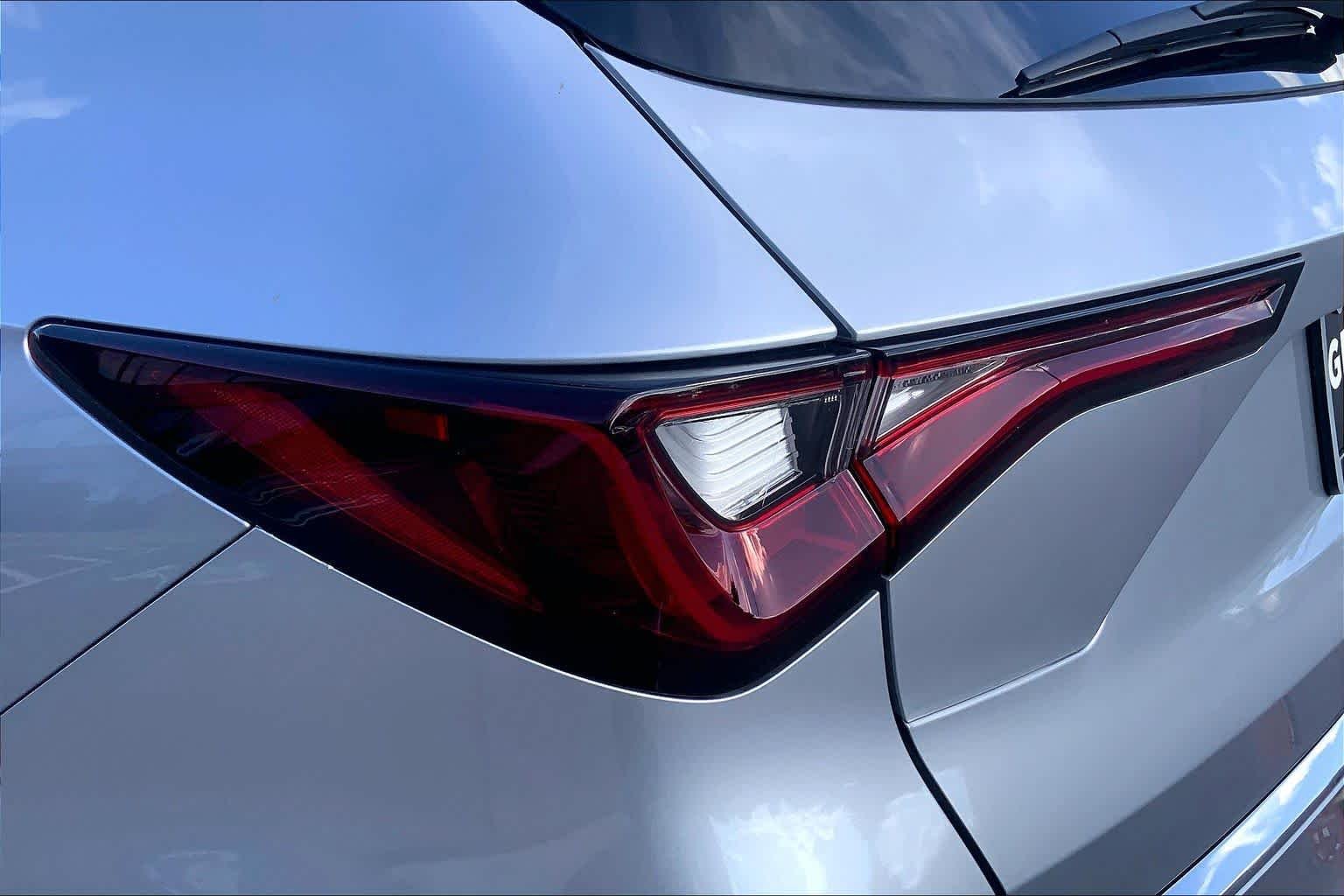 Used 2026 Solar Silver Metallic Acura w/Technology Package image 29