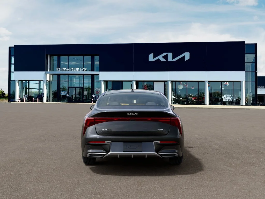 New 2027 Interstellar Gray Kia GT-Line image 5