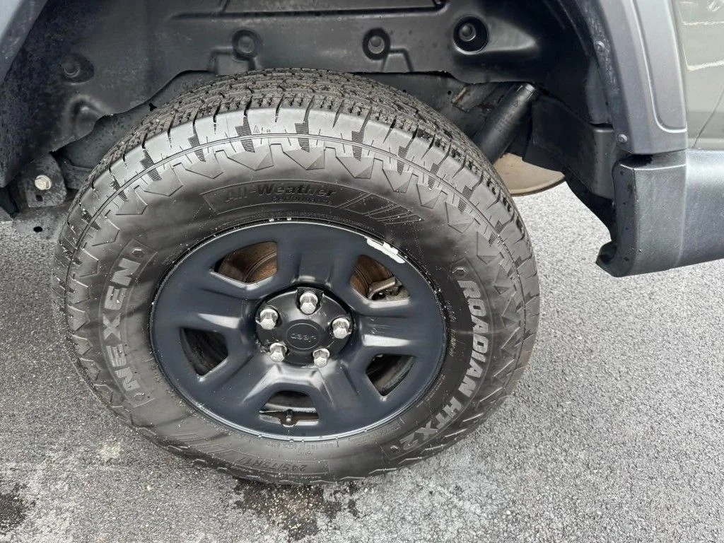 Photo 6