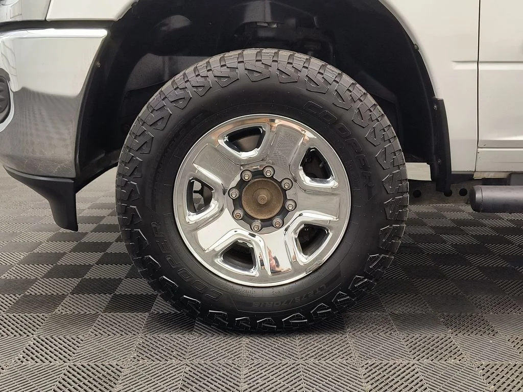 Used 2019 Bright White Clearcoat Ram Tradesman image 11