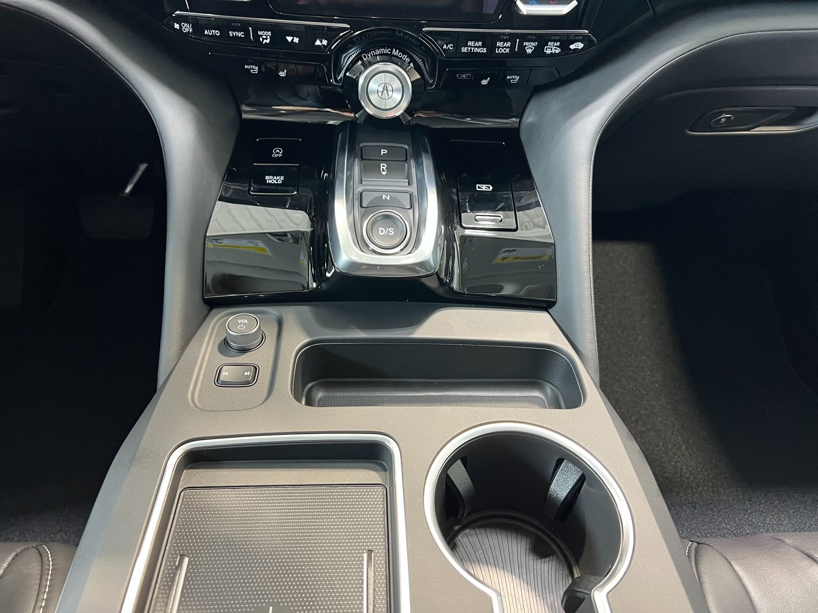 2026 Acura MDX Technology Package - Photo 24