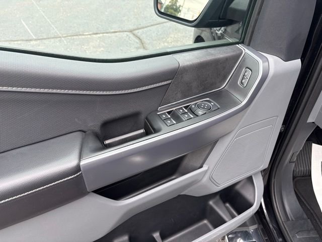 Used 2025 Black Ford XLT image 22