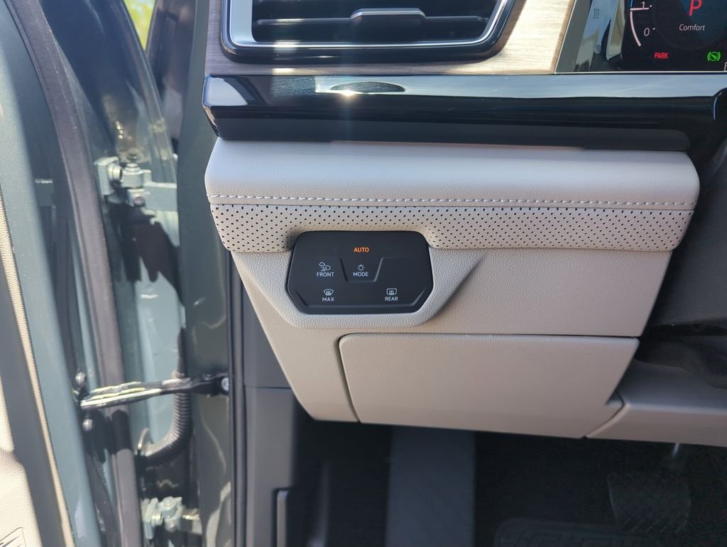 New 2026  Volkswagen SEL image 20