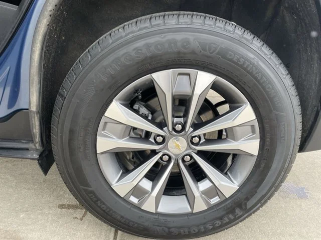 2025 Chevrolet Equinox LT - Photo 30