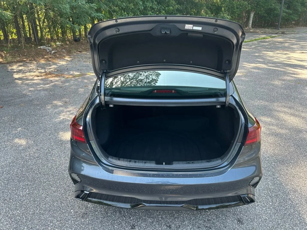 Used 2023 Gray Kia GT-Line image 31