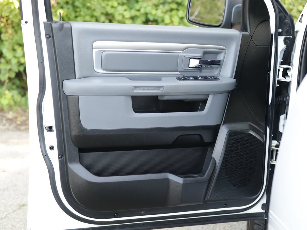 Used 2019 White Ram Big Horn Crew Cab 4x4 5