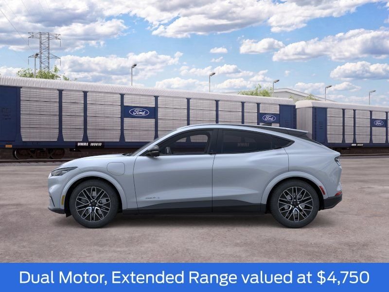 New 2026 Glacier Gray Metallic Tri-coat Ford Premium image 3