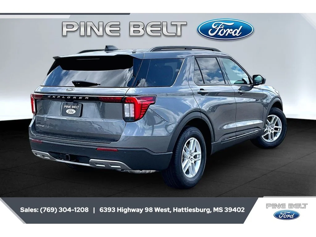 New 2026 Carbonized Gray Metallic Ford Active image 11