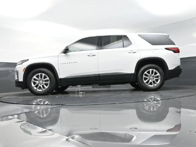 Used 2023 White Chevrolet LS image 46