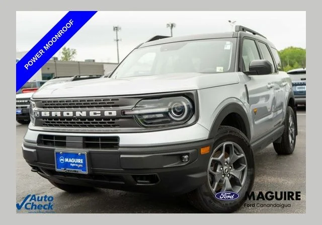 Used 2021 Silver Ford Badlands image 1