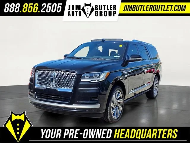 Used 2022 Black Lincoln Reserve L image 1