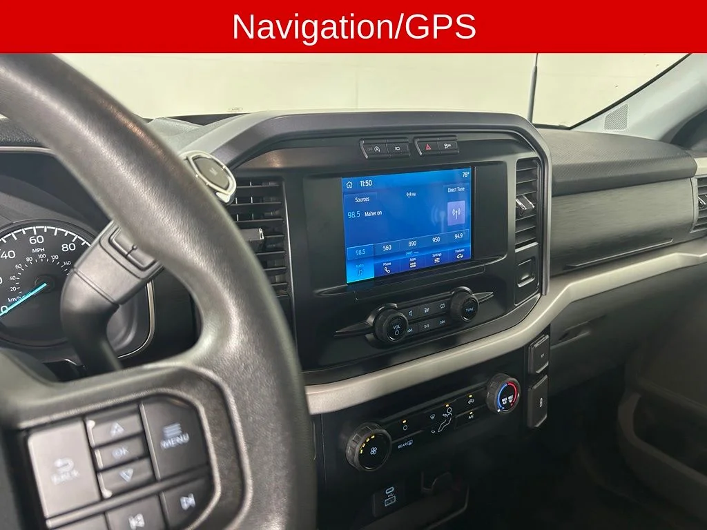 Used 2023 White Ford XLT image 3