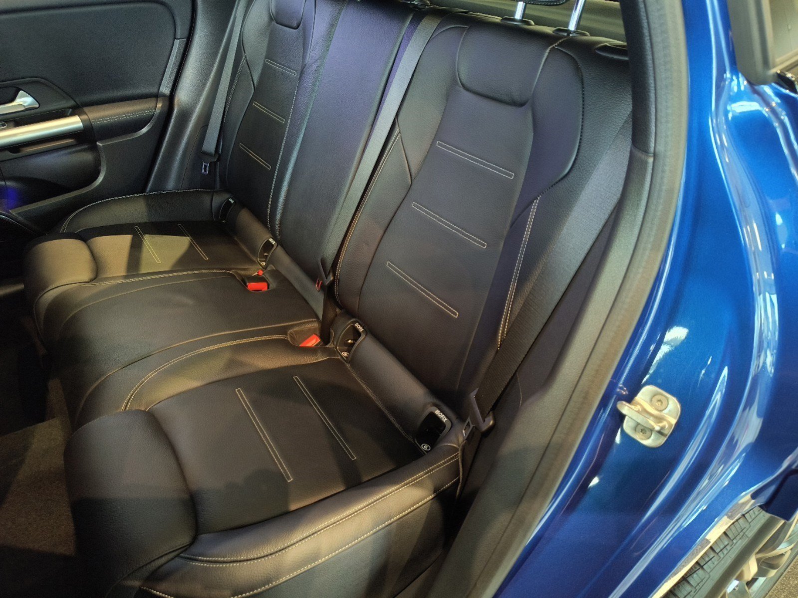 New 2025 Starling Blue Metallic Mercedes-Benz AMG® GLA 35 4MATIC® SUV image 30