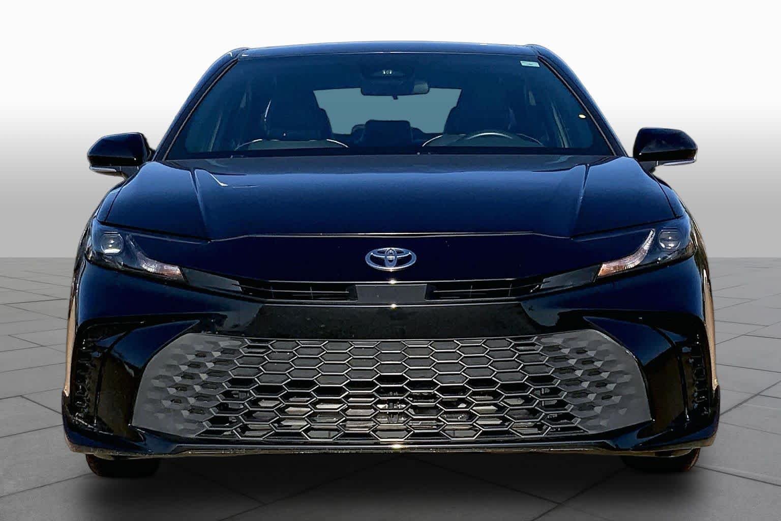 Used 2025 Midnight Black Metallic Toyota SE image 4
