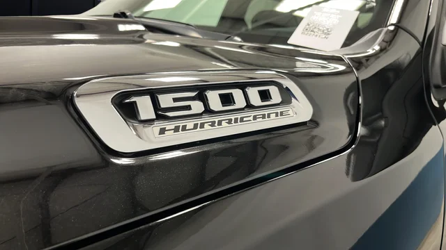 New 2026 Diamond Black Crystal Pearl-Coat Exterior Paint RAM Big Horn/Lone Star image 42